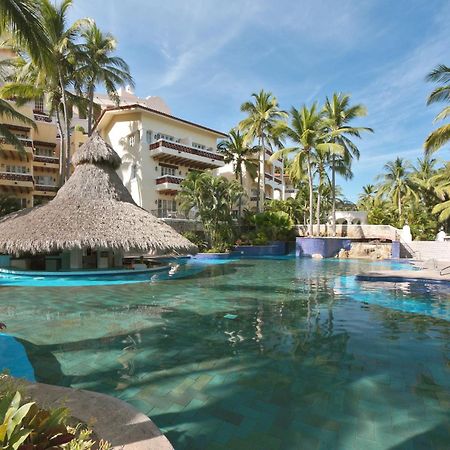 Grand Isla Navidad Golf & Spa Resort With Marina Барра-де-Навидад Экстерьер фото The swimming pool at the resort