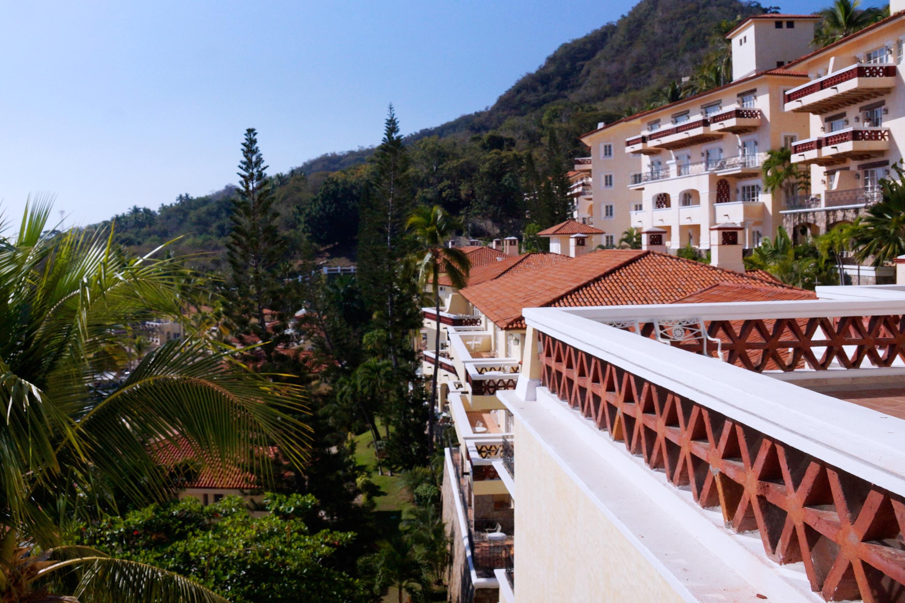 Grand Isla Navidad Golf & Spa Resort With Marina Барра-де-Навидад Экстерьер фото The hotel