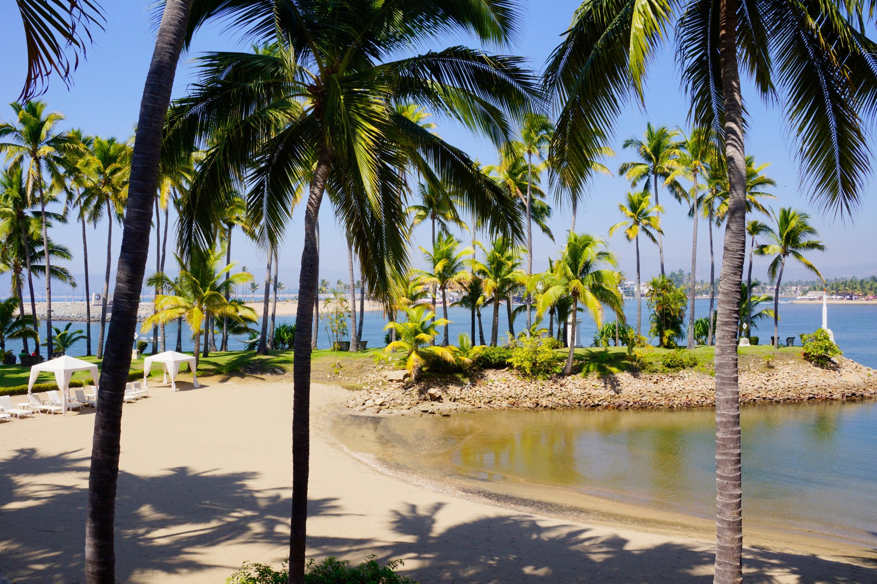 Grand Isla Navidad Golf & Spa Resort With Marina Барра-де-Навидад Экстерьер фото Marina Beach